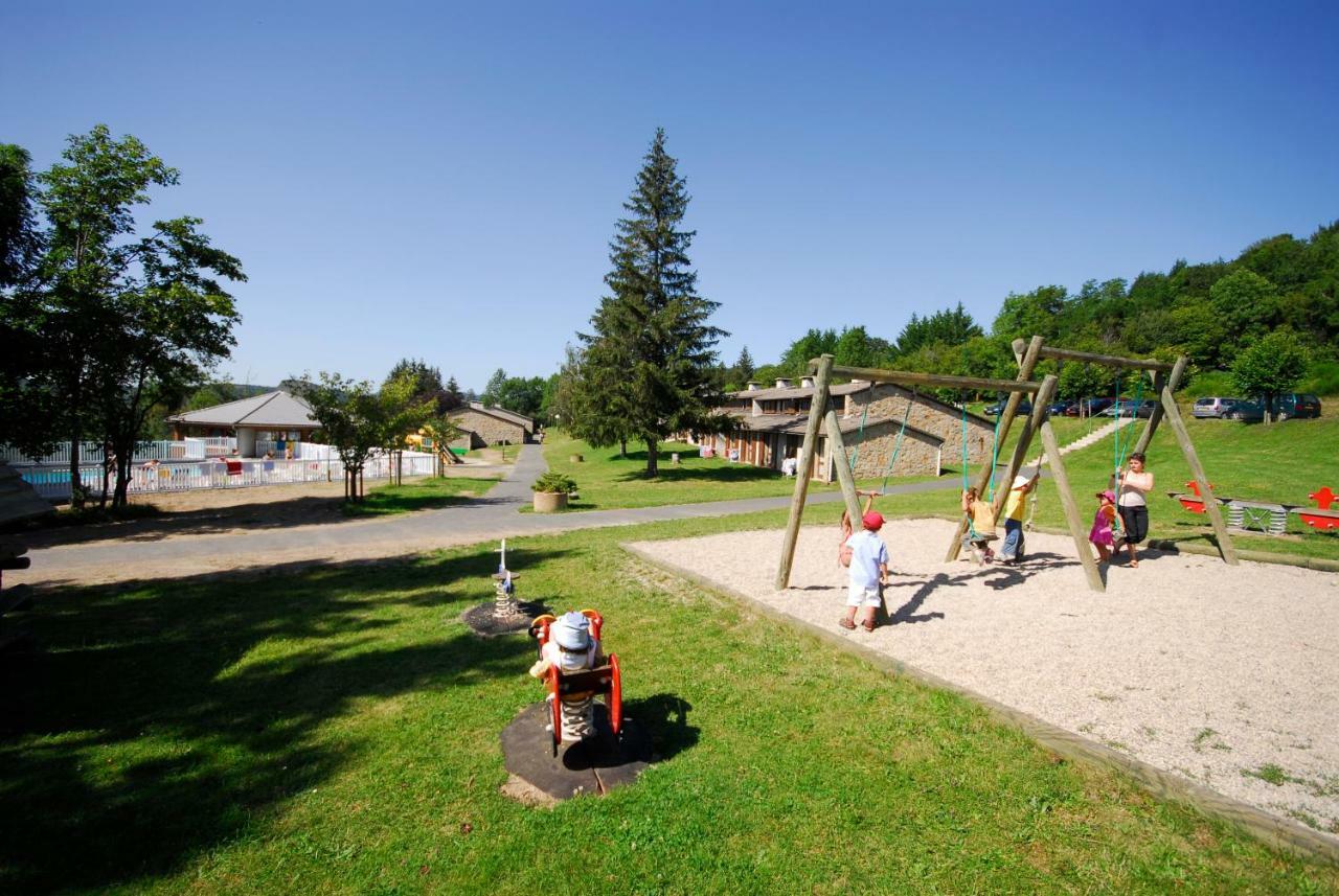 Vvf Haute Loire Saint-Julien-Chapteuil Buitenkant foto
